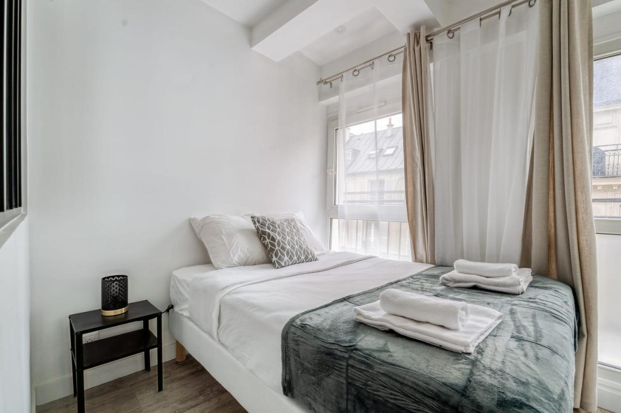 Beautiful Apartement With 2 Bedrooms In Paris Centre Eksteriør bilde